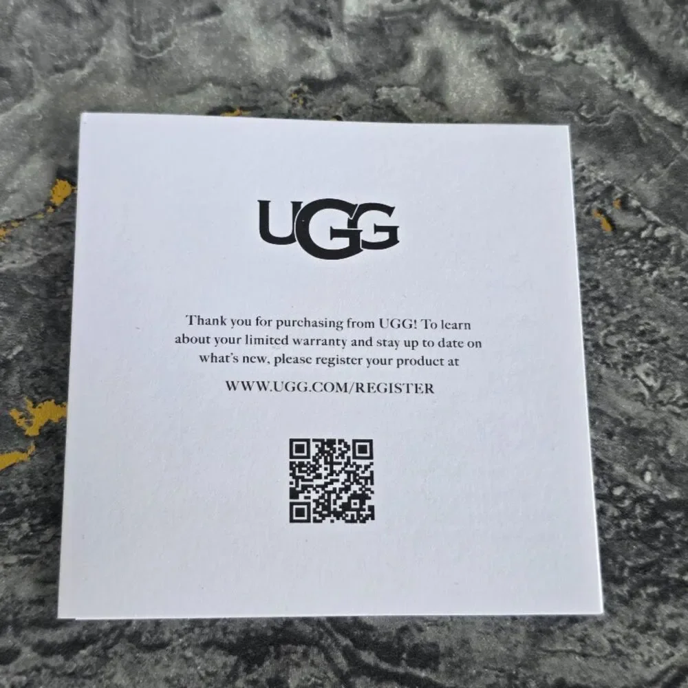 UGG Women's Classic Mini II Boots Black Suede Size 9 New In Box